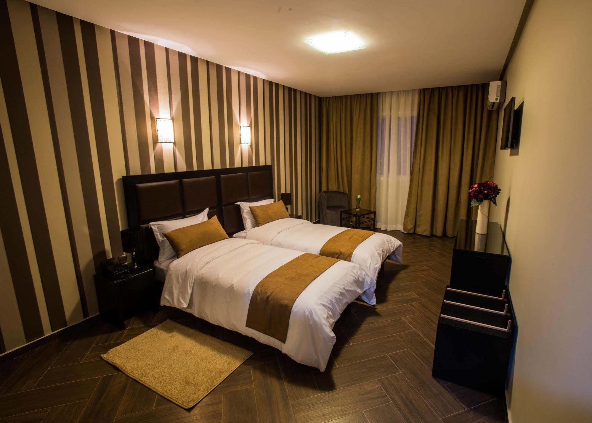 Hotel Swani Meknès Extérieur photo